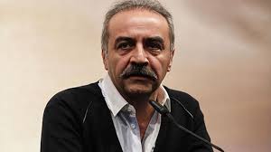 Yılmaz Erdoğan "Usta" şiirini seslendirdi