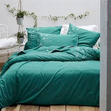 Alors osez l'association d'oreillers de tailles différentes qui seront du plus bel effet visuel : Guru Pintar Draps Et Taies D Oreiller Taille Tres Grand Linge De Lit Percale Coton Tendresse Aude De Balmy Bed Le Rabais Peut S Appliquer A Certaines Couleurs Tailles