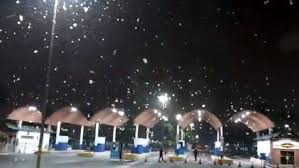 Na segunda, as temperaturas devem variar de 10 a 14 graus, ou seja, bem frio. Noite Teve Neve E Chuva Congelada Em Curitiba