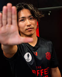 Hiroshi x Australia Cup Kit 🖤