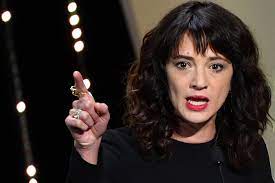 Asia argento at the majestic beach during the 60th international cannes film festival. Asia Argento Soll Minderjahrigen Belastigt Haben