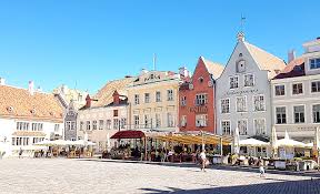 Wobei der name tallinn erst seit 1918 offiziell geführt wird, da die stadt zuvor den namen reval trug. Tallinn Tipps Die Schonsten Sehenswurdigkeiten Der Marchenstadt