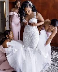 Loveangeldress square neck simple mermaid wedding gown 2020. 2020 African Floral Lace Mermaid Wedding Dress Plus Size Appliques Spaghetti Straps Sleeveless Bridal Gowns Modest Wedding Dresses Pakistani Wedding Dresses From Allanhu 136 32 Dhgate Com