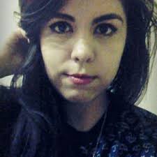 Dania Castillo (@daniaacastillo)