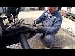 Vand 1/2 acsa traktor utb 651 acsa se afla in slovakia la 350km din oradea ifo 00421903867527. Ep 299 Montare Punte Fata Utb 445 Youtube