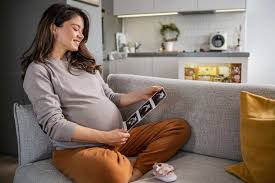 25 Ways to Love Being Pregnant