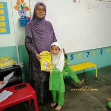 0 ratings0% found this document useful (0 votes). 6 Manfaat Mewarna Dan Melukis Di Usia Kanak Kanak Miza Talib