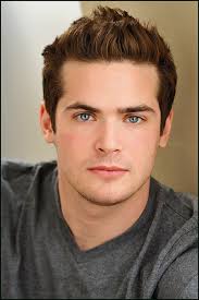 Meet the Cast: Tom Wolfson (PVT. CREEPY COCK/BRUCE LONGHORN/PATSY ROBERTSON/HOBO) 