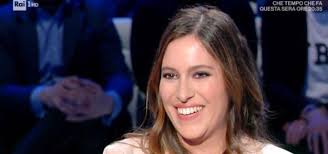 La nota chef vegana, ha scelto la trasmissione condotta da eleonora daniele per raccontarsi. Chiara Figlia Red Canzian Dedica Al Papa Mi Rendi Orgogliosa Sei Un Passo Avanti