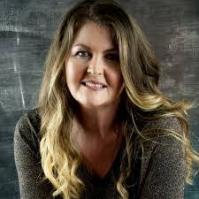 Jasmin Nicholson's Instagram, Twitter & Facebook