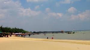 Jika anda bertanya bank mandiri sabtu buka atau tutup ? Rute Dan Harga Tiket Masuk Pantai Karang Jahe Rembang Keindahan Pantai Dengan View Pohon Cemara Daka Tour