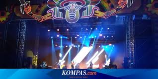 Maybe you would like to learn more about one of these? Lirik Dan Chord Lagu Konservatif Dari The Adams Halaman All Kompas Com