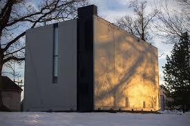 Koda Une Maison Contemporaine Prefabriquee Montee En 7h Maison Prefabriquee Beton Maison Ecologique Prefabrique