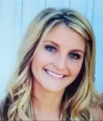 Jennifer M McCurry Drapeau (1986-2017)