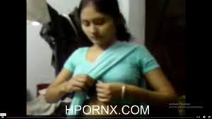 Girl removing saree - Best adult videos and photos