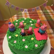 Butter Icing Birthday Cake For Little Boy Peppa Pig Cake With Buttercream Icing Pig Birthday Cakes Peppa Pig Cake Peppa Pig Birthday
