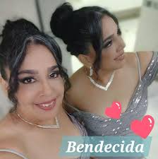 Estenrose by Tammy was live.