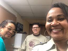 Over the weekend, I had the pleasure of meeting artist Stella Myrthil, and  her parents at the Reynoldsburg-Truro Historical Society for the annual  Reynoldsburg Mural Competition Display. Great job Stella! #REYNProud 💜💛