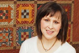 Henry Glass Fabrics: Kim Diehl: Simple Appeal Review and Giveaway!