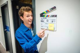 Hide show actor (3 credits). Jelle Van Den Bossche Keert Dit Najaar Terug In Familie