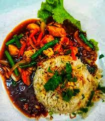 This recipe is an indonesian version of fried rice served with fried egg. Nasi Goreng Paprik Ayam Vs Cendol Oreo Meat Cartel Subang Bestari Facebook