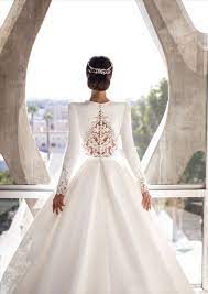 The wedding dress was designed by norman hartnell, the favoured couturier of the royals. Brown Dress Pronovias2021 Wedding Dresses Princess Ballgown Wedding Dresses Classy Wedding Dress