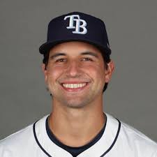 Seymour neighbors share evening surprise