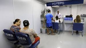 Segundo a caixa, trabalhadores que tiverem esse problema devem ir pessoalmente a uma agência do banco para solucionar a questão e liberar o saldo em suas contas. Fgts Saldo Bloqueado Para Pagamento De Pensao Alimenticia Nao Estara Disponivel No Saque Emergencial