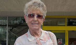 100 firefighters battle grass fires near Olympic Park as Britain sizzles in  heatwave