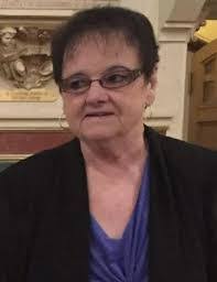 Lillian Gilbert's Instagram, Twitter & Facebook