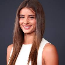 Jan 28, 2022 · dall’azione antiossidante, hanno un forte potere antibatterico e antinfiammatorio che può curare numerosi disturbi, come il mal di denti e il reflusso gastroesofageo. Esiste Uno Shampoo Blu Per Correggere Il Colore Delle Castane Vanity Fair Italia