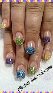 Fluid Nail Design Acrylic Nails With Bright Glitter Fade Tips Nails Pointed Nails Nail Designs