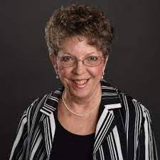 Donyel Johnson's Instagram, Twitter & Facebook