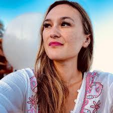 Latoria Williams's Instagram, Twitter & Facebook