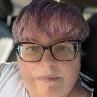 100+ perfiles de «Beemer»