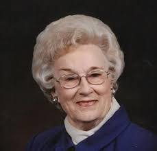 Shelby Dillard's Instagram, Twitter & Facebook