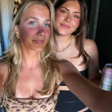 Lara (@lara.barraclough) • Instagram photos and videos