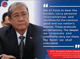 Shoppers start trooping to different grocery stores. Enhanced Community Quarantine For Luzon Full Text Ask Yuga