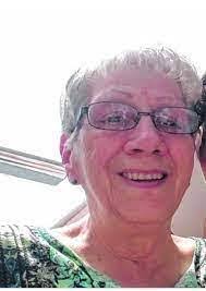 Lana Kohler's Instagram, Twitter & Facebook