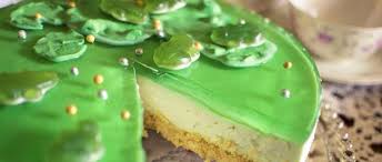 Waldmeister Frischkasetorte Ein Torte Ohne Backen Mit Gotterspeise Kuchen Und Torten Torte Ohne Backen Backen