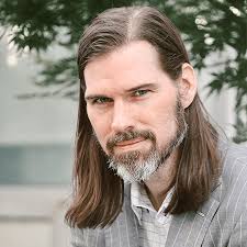 Shawn Arnold's Instagram, Twitter & Facebook