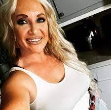 Sonya Erwin's Instagram, Twitter & Facebook