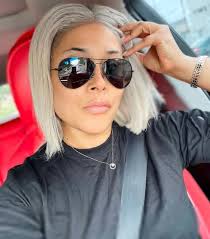 Adunni ade worked in the housing and insurance sectors in the united states before switching to the entertainment industry. Yfuaidm79l40nm