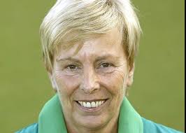 Ireland outclass Malaysia