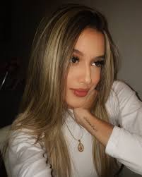 Luna Guzmán (@lunagmzn) · Instagram 照片和视频