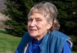 В 1963 году написала книгу мемуаров «двадцать писем к другу». Svetlana Allilueva