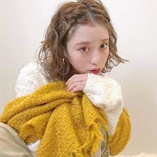 ササッと可愛く 伸ばしかけ前髪 の簡単アレンジ10選 カワイイ髪型 ショートのヘアスタイル レディース パーマヘア