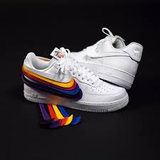 Black Air Force 1 With White Swoosh Nike Air Force 1 Qs Swoosh Pack Participer A Notre Raffle Sur Snkrs Com Enter Our Raffle On Snkrs Com Sneakers Nike Nike Air