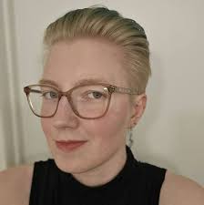 Did anyone witness accident at 8th and intersection?