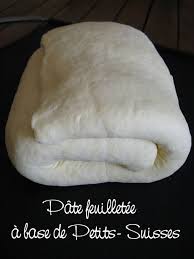J En Reprendrai Bien Un Bout Pate Feuilletee Minute A Base De Petits Suisses Et Declinaisons De Tartelett Tarte Sans Pate Recettes De Cuisine Petit Suisse